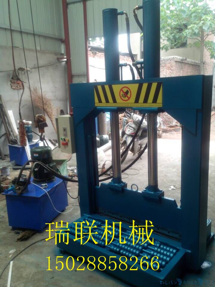 厂家直销 液压塑料桶立式单刀切胶机