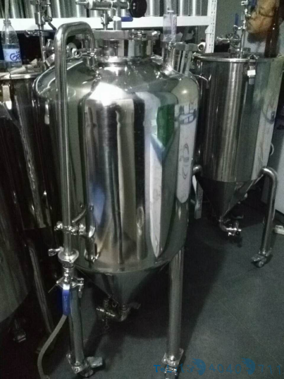 精酿啤酒酿造为什么要选择不锈钢发酵罐