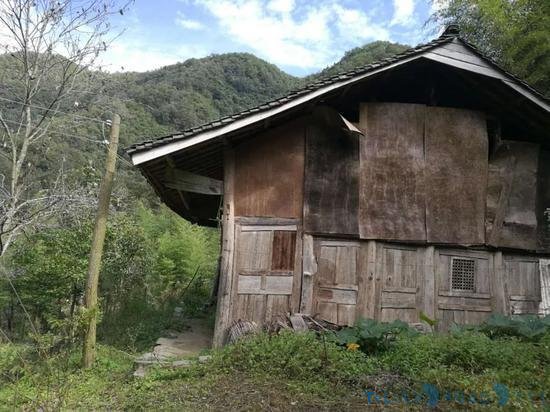 80岁父亲去世5名子女被判遗弃罪 因其生前脾气不好子女害怕他