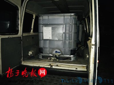 一辆非法改装的面包加油车，牵出一串黑加油窝点