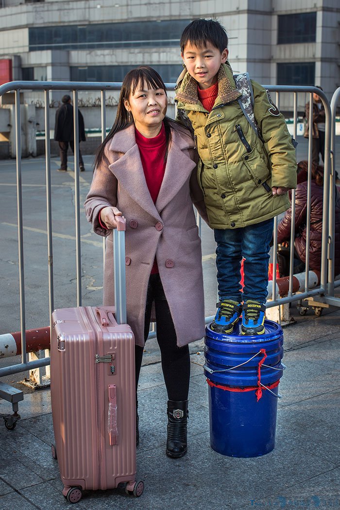 春运故事：回家的桶