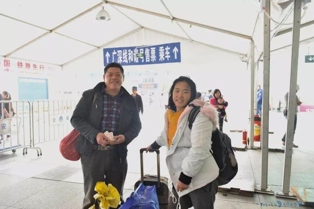 “一家人团聚就是最好的礼物！”关于春节回家带点啥？他们这么说