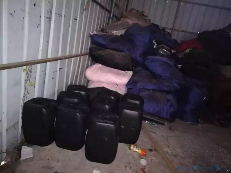 【城记】查获800升非法汽油！我区强拆非法储存危化品场所